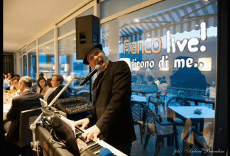 Francolive - Singer/Musician/Entertainer - Solo, Duo, Trio Quartett