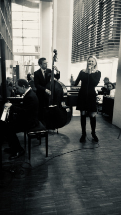 Jasmin Bayer - duo, trio, quartett or band — photo 11