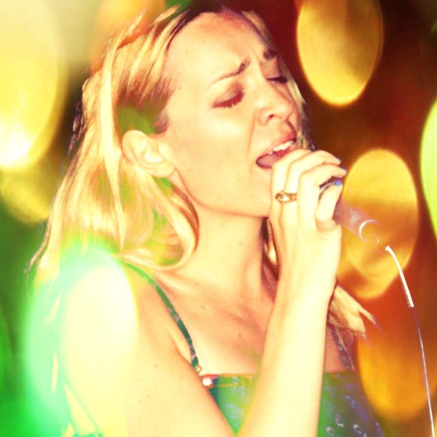 BLUE ROSES - DUO/TRIO/QUARTET — photo 9