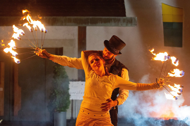FOYK - Feuershow, LED-Show, FlowArts, Hula Hoop, Objekt Manipulation — photo 7