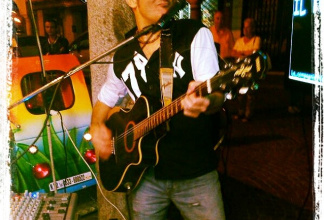 Renato Chitarra Bar