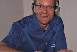 DJ Sanborn aus Graubünden, der Hochzeits-und Party DJ für Ihren grossen Tag!