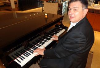 Pianist für Ihre Trauung, Hochzeit, Party oder Gala