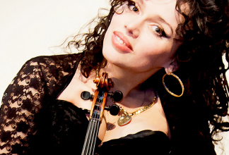 Esmeralda Violin Show