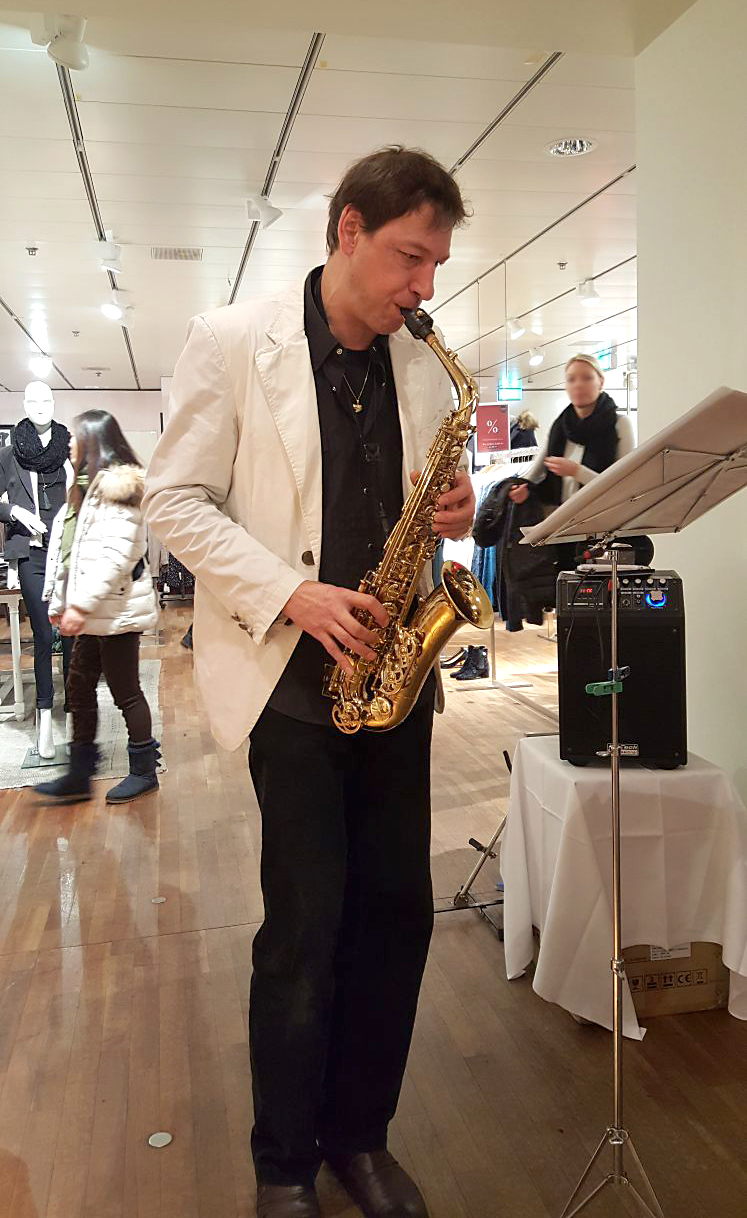 Dominik Zenhäusern — photo 5