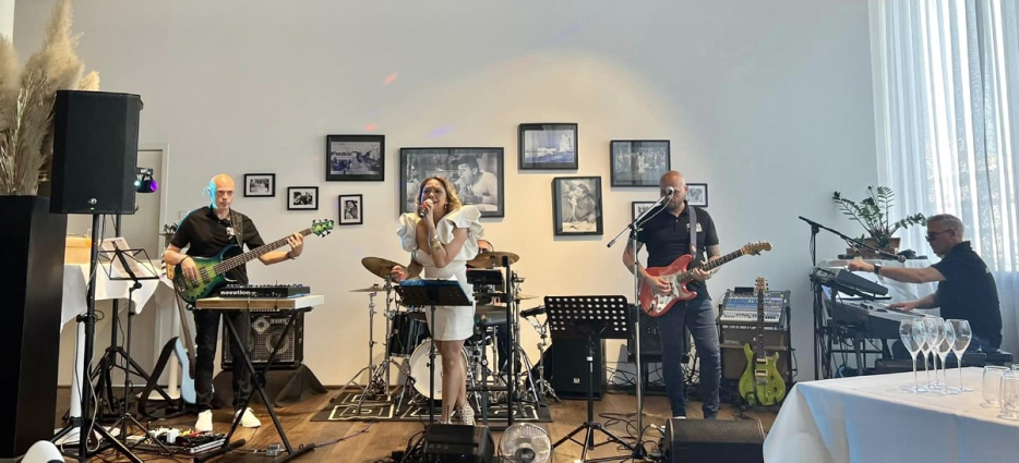 Strange Guys Band — photo 10