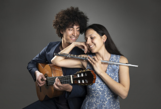 País Tropical Duo