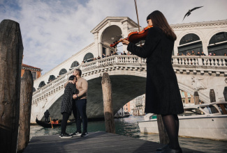 Violino classico ed elettrico per matrimoni ed eventi