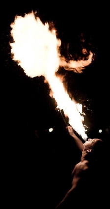 Feuershow, Feuerspucker — photo 11