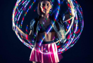 Led & Fire Hula Hoop Show - Walking & Roller Act
