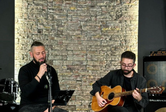 Duo Acustico