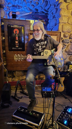 Jimmy K and The Pearl Snap Cowboys — photo 3