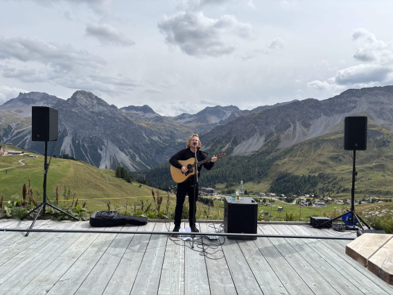 Dave Niederberger - Acoustic Evergreens — photo 2